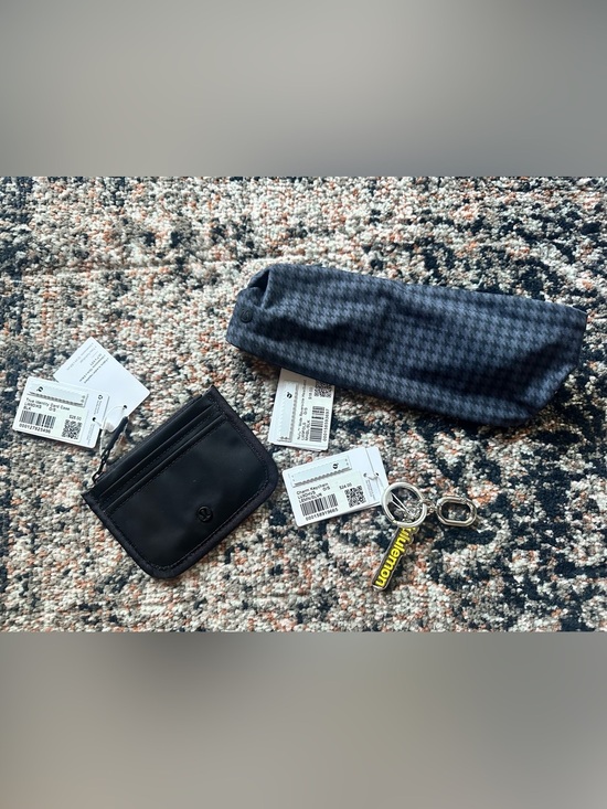 lululemon athletica Other - Lululemon BUNDLE accessories